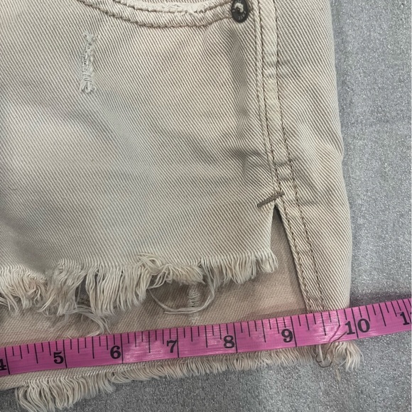 [W24]Free People Tan Jean Shorts Distressed Frayed Hem Button - Picture 6 of 8